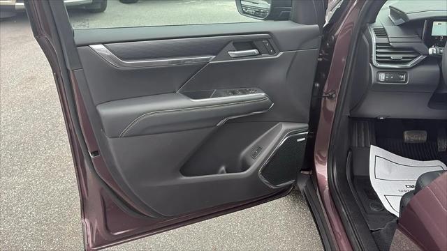 2026 GMC Acadia Elevation FWD