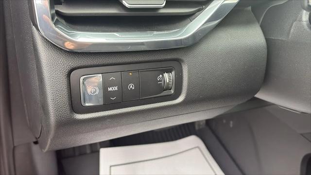 2026 GMC Acadia Elevation FWD
