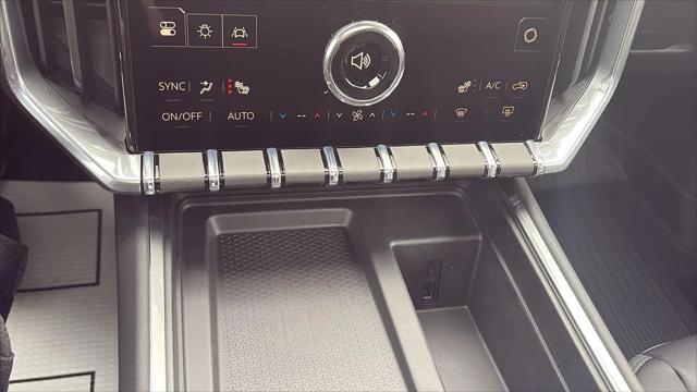 2026 GMC Acadia Elevation FWD