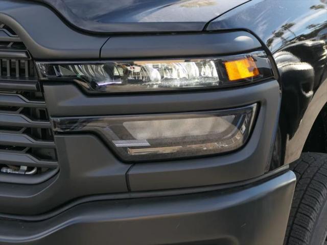 2026 Ram 3500 Tradesman Crew Cab 4x4 8 Box