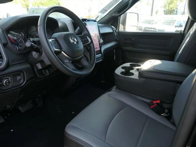 2026 Ram 3500 Tradesman Crew Cab 4x4 8 Box