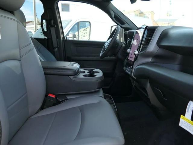 2026 Ram 3500 Tradesman Crew Cab 4x4 8 Box