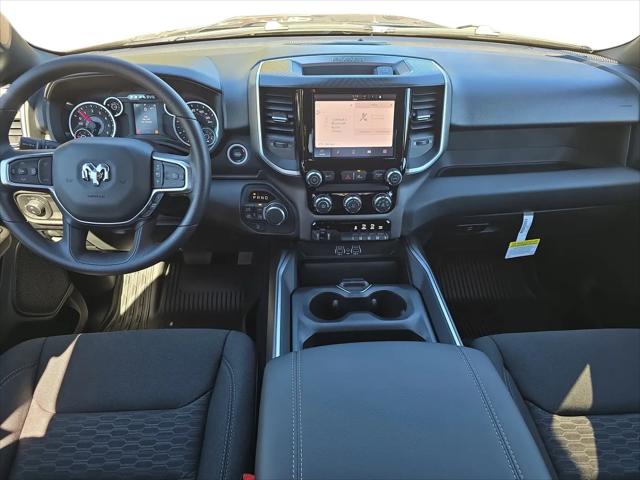 2026 Ram 1500 Big Horn Crew Cab 4x4 5'7" Box