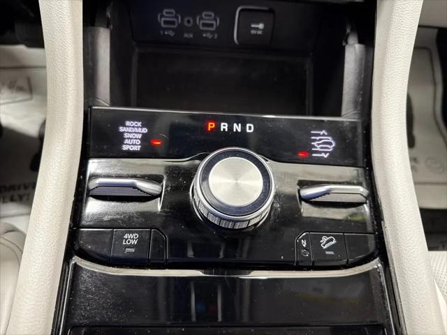 2022 Jeep Grand Cherokee Overland 4x4