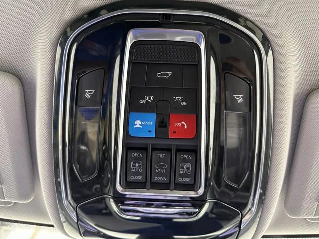 2022 Jeep Grand Cherokee Overland 4x4