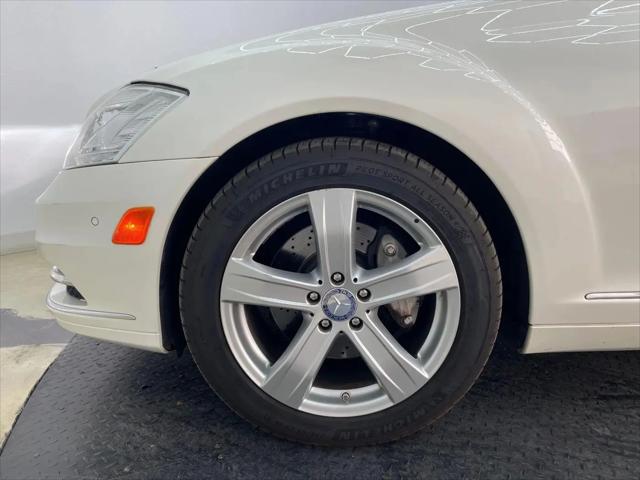 2011 Mercedes-Benz S 550 S 550