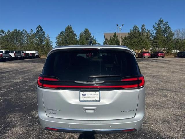 2024 Chrysler Pacifica Limited