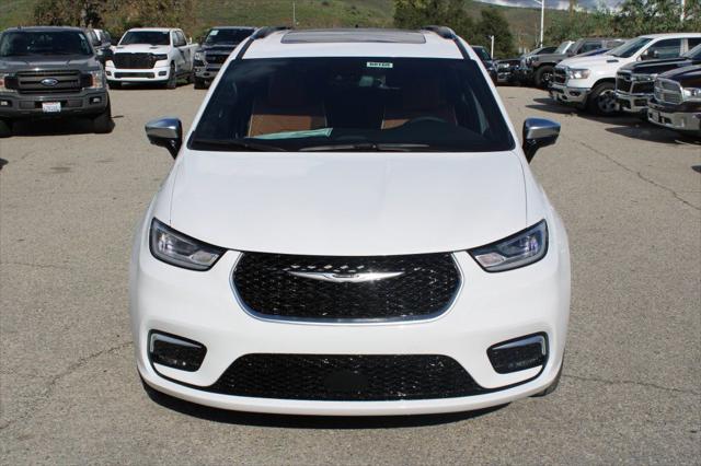 2026 Chrysler Pacifica Pinnacle AWD