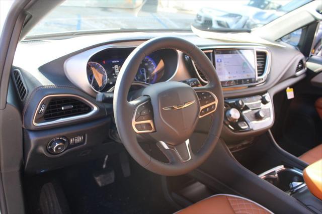2026 Chrysler Pacifica Pinnacle AWD