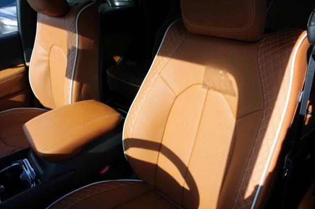 2026 Chrysler Pacifica Pinnacle AWD