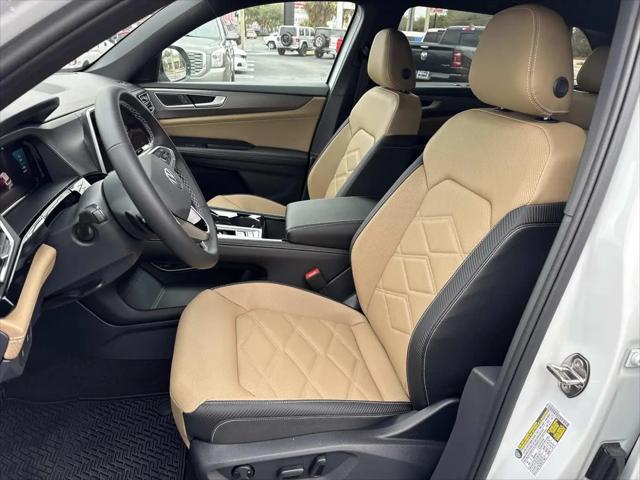 2026 Volkswagen Atlas Cross Sport SE with Technology