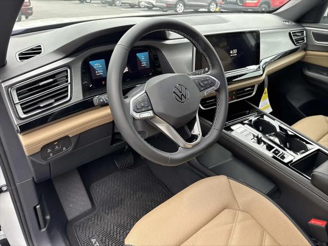 2026 Volkswagen Atlas Cross Sport SE with Technology