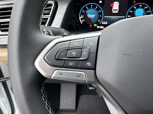 2026 Volkswagen Atlas Cross Sport SE with Technology