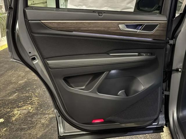2026 Volkswagen Atlas SEL