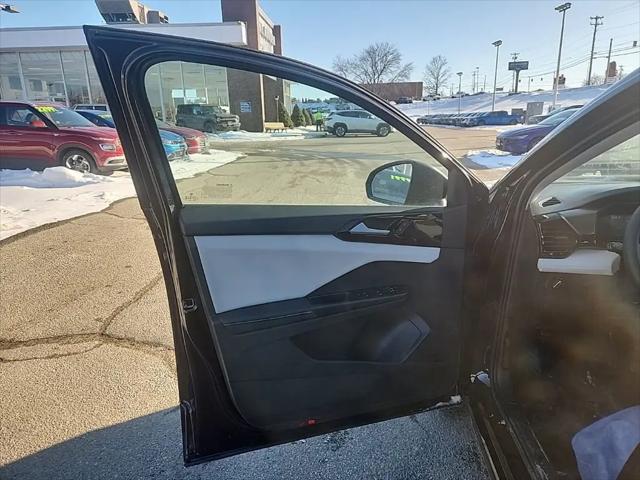 2026 Volkswagen Taos S