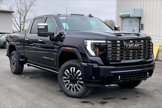 2026 GMC Sierra 2500HD Crew Cab, Standard Bed, Denali Ultimate, 4WD