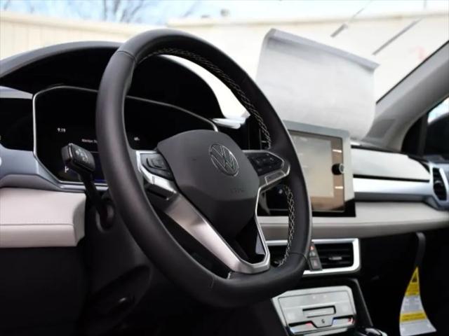 2026 Volkswagen Taos SE
