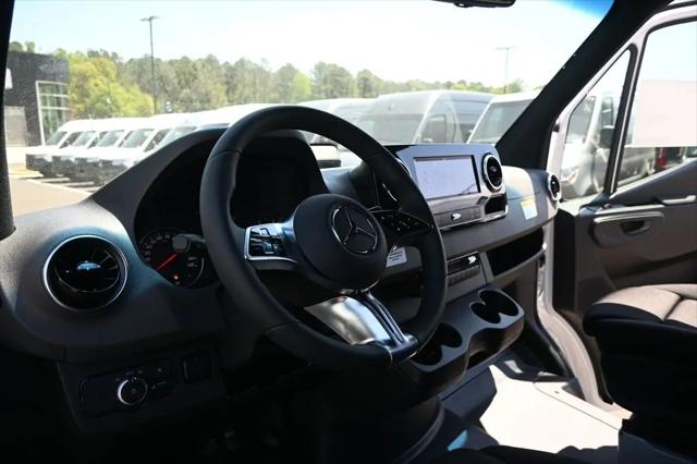 2026 Mercedes-Benz Sprinter 4500 High Roof 4-Cyl Diesel HO