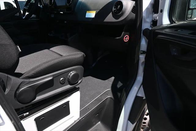 2026 Mercedes-Benz Sprinter 4500 High Roof 4-Cyl Diesel HO