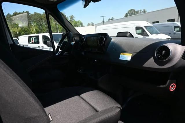 2026 Mercedes-Benz Sprinter 4500 High Roof 4-Cyl Diesel HO