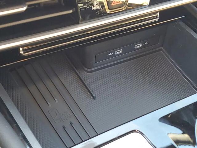 2026 Volkswagen Atlas Cross Sport SE with Technology