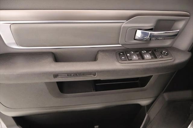 2023 Ram 1500 Classic SLT Crew Cab 4x4 5'7" Box