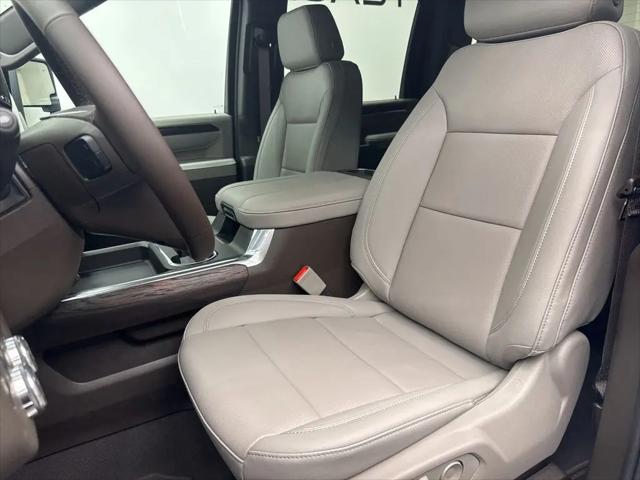 2026 GMC Sierra 2500HD Crew Cab, Standard Bed, SLT, 4WD