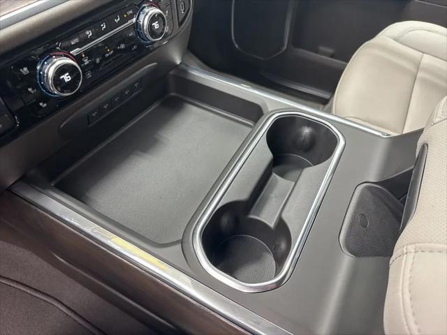 2026 GMC Sierra 2500HD Crew Cab, Standard Bed, SLT, 4WD