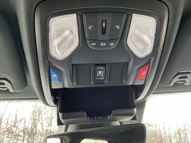 2026 Ram 3500 Big Horn Crew Cab 4x4 6'4" Box
