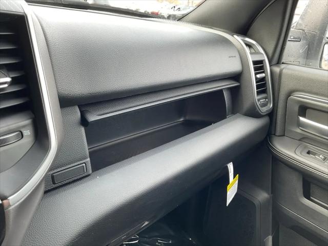 2026 Ram 3500 Big Horn Crew Cab 4x4 6'4" Box