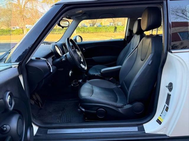 2010 MINI Cooper Cooper