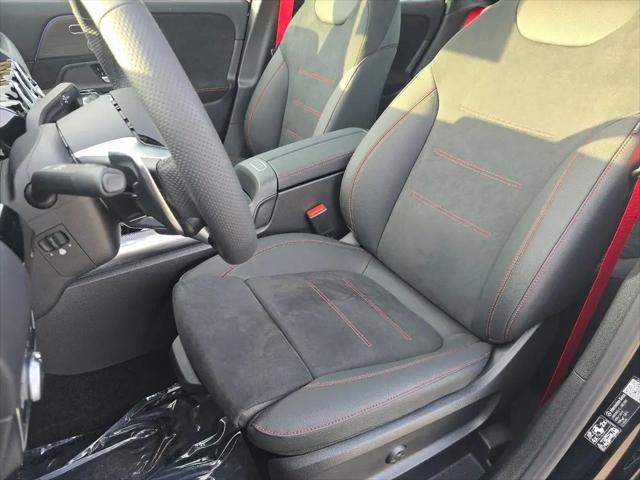 2026 Mercedes-Benz GLA-CLASS 4MATIC