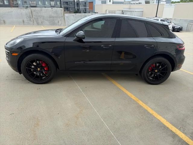 2016 Porsche Macan S
