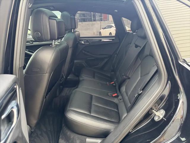 2016 Porsche Macan S