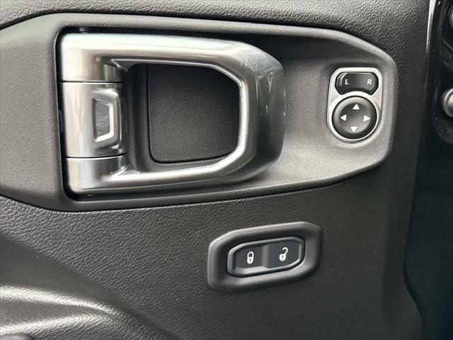 2026 Jeep Wrangler 4-Door Willys 4x4