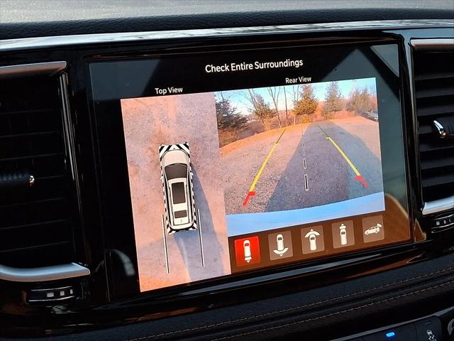 2026 Chrysler Pacifica Pinnacle AWD