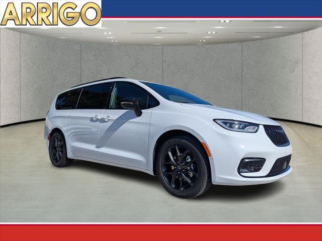 2026 Chrysler Pacifica Select for sale in Tampa, FL