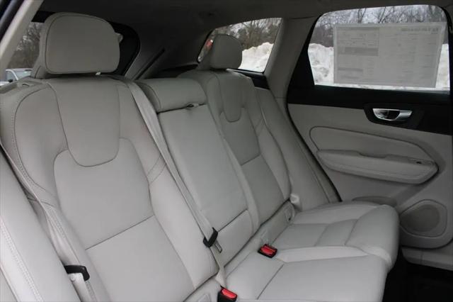 2026 Volvo XC60 Plug-In Hybrid Ultra, T8 AWD Electric/Gasoline, Dark
