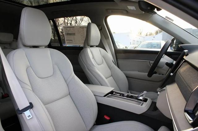 2026 Volvo XC90 Plug-In Hybrid Ultra, T8 AWD, Electric/Gasoline, Bright, 7 Seats
