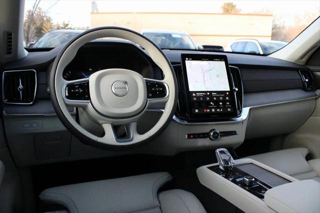 2026 Volvo XC90 Plug-In Hybrid Ultra, T8 AWD, Electric/Gasoline, Bright, 7 Seats