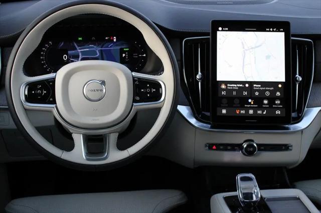 2026 Volvo XC90 Plug-In Hybrid Ultra, T8 AWD, Electric/Gasoline, Bright, 7 Seats