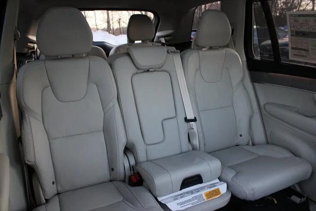2026 Volvo XC90 Plug-In Hybrid Ultra, T8 AWD, Electric/Gasoline, Bright, 7 Seats