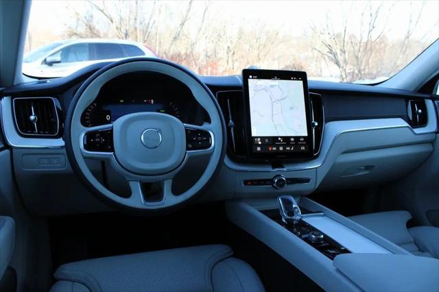 2026 Volvo XC60 Plug-In Hybrid Ultra, T8 AWD Electric/Gasoline, Dark