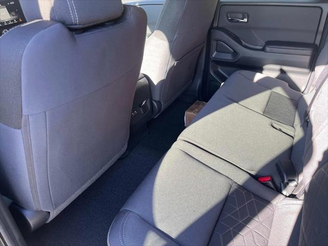 2026 Nissan Frontier Crew Cab SV 4x4