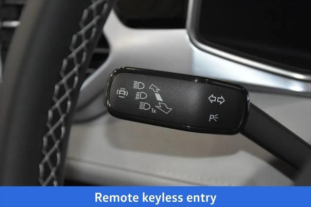 2026 Volkswagen Taos SE