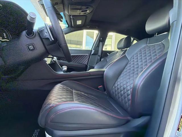 2025 Genesis G70 3.3T RWD Sport Advanced