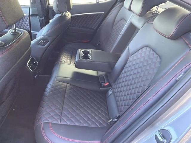 2025 Genesis G70 3.3T RWD Sport Advanced