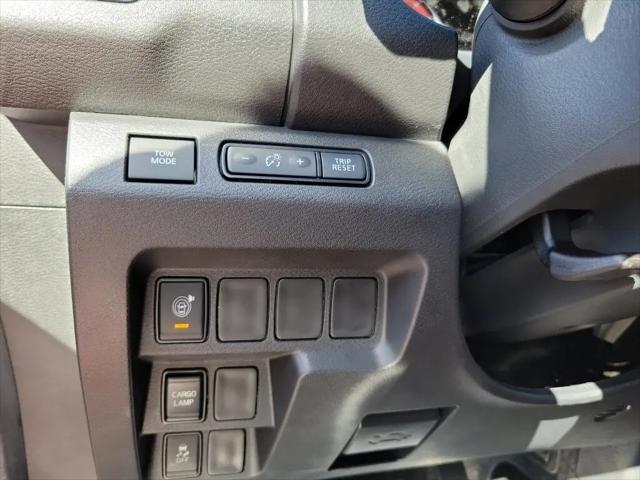 2026 Nissan Frontier Crew Cab PRO-X 4x2