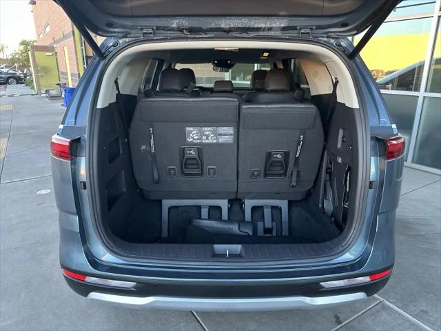 2024 Kia Carnival MPV EX