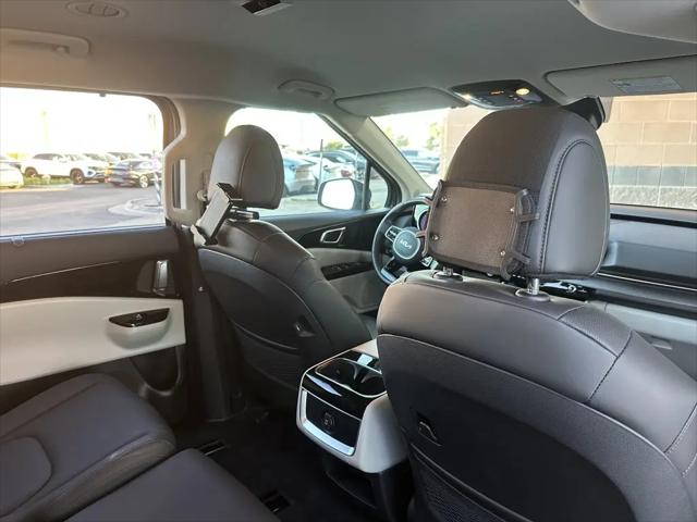 2024 Kia Carnival MPV EX